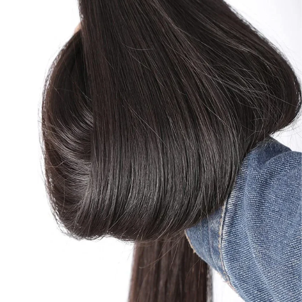 Divina® Hair – un cabello infinito, sin límites de volumen ni de longitud.